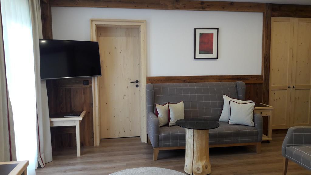 Hotel Restaurant Neu Meran 3*